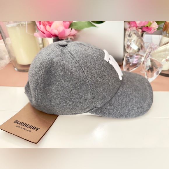 Burberry Snapback Jersey Baseball Cap - Picture 3 of 6